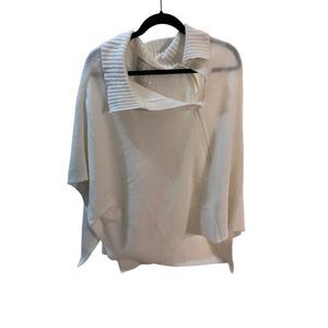 Soft fleece fashion poncho!